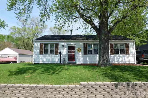209 Algonquin, Marquette Heights, IL 61554 photo 1