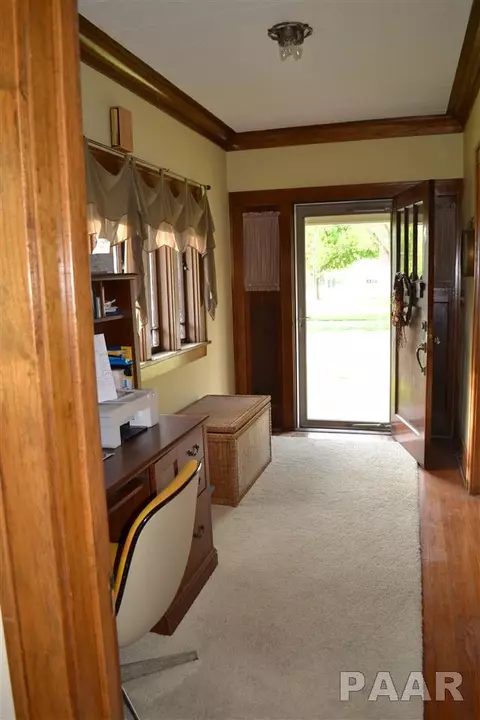 602 E 3rd St, Delavan, IL 61734 photo 17