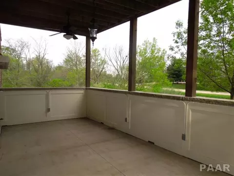 112 Eagle Rdg, Washington, IL 61571 photo 15