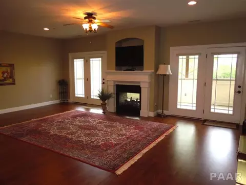 112 Eagle Rdg, Washington, IL 61571 photo 3