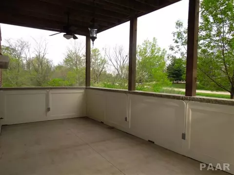 112 Eagle Rdg, Washington, IL 61571 photo 15