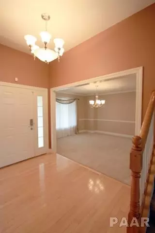 406 Windsor, Germantown Hills, IL 61548 photo 7