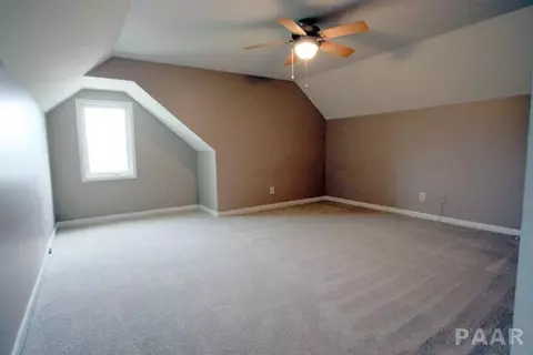 406 Windsor, Germantown Hills, IL 61548 photo 12