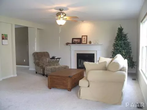 1817 Meadowview, Dunlap, IL 61525 photo 8
