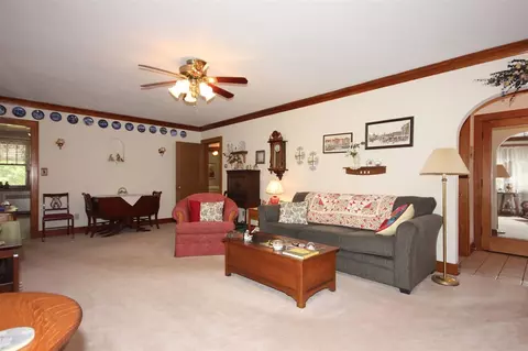 321 N 3rd Ave, Morton, IL 61550 photo 8