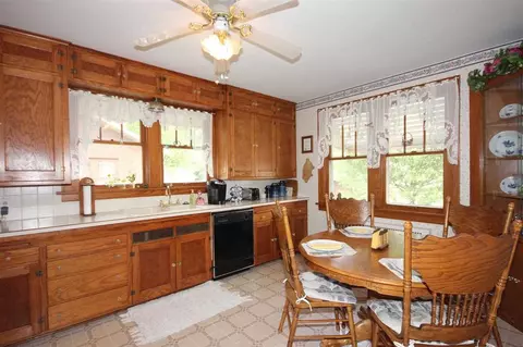 321 N 3rd Ave, Morton, IL 61550 photo 5