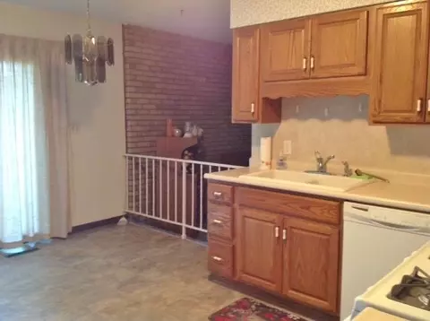 112 Pieper Cir, Delavan, IL 61734 photo 8