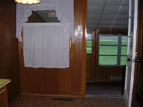 1032 E Locust, Canton, IL 61520 photo 11