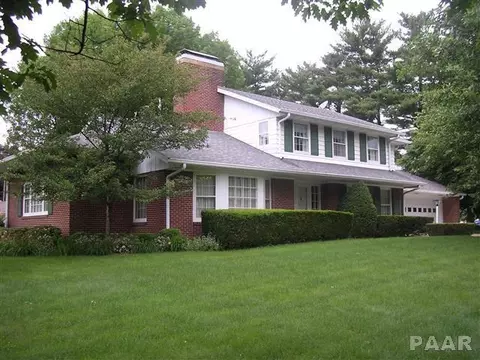 850 Pool Ct, Canton, IL 61520 photo 1