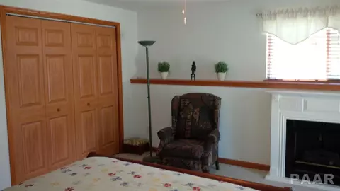 107 Marvin, Germantown Hills, IL 61548 photo 14