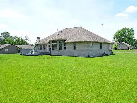 7917 W Thornridge Dr, Mapleton, IL 61547 photo 2