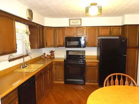 10511 W Sir Ector Ct, Mapleton, IL 61547 photo 8