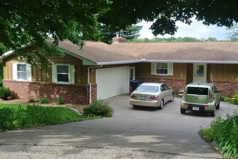 4914 S Sir Lionel Cv, Mapleton, IL 61547 photo 1