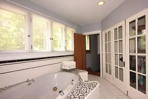 604 S Main, Eureka, IL 61530 photo 23