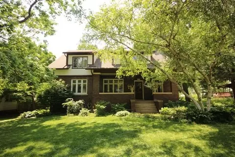 604 S Main, Eureka, IL 61530 photo 2