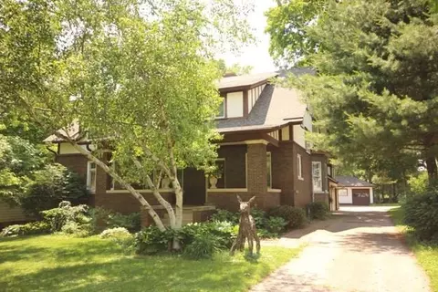 604 S Main, Eureka, IL 61530 photo 3