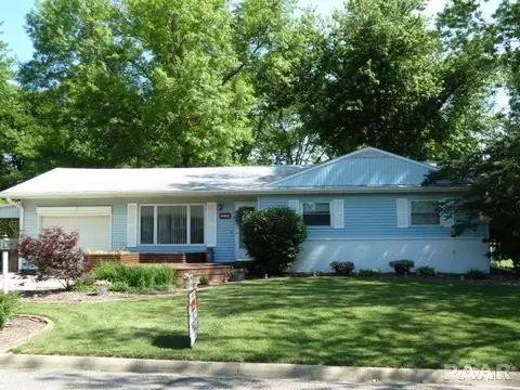216 Circle Dr, Morton, IL 61550 photo 1
