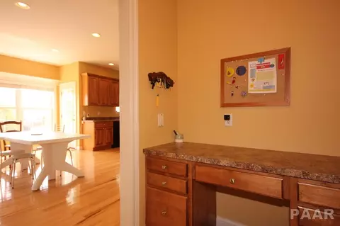 706 S Prairieview Dr, Dunlap, IL 61525 photo 17