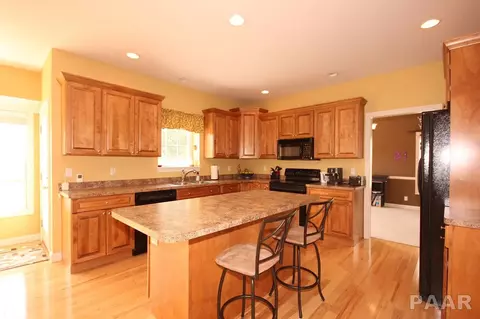 706 S Prairieview Dr, Dunlap, IL 61525 photo 9