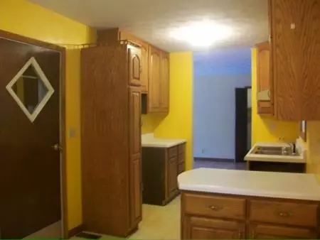 1475 E Locust, Canton, IL 61520 photo 11
