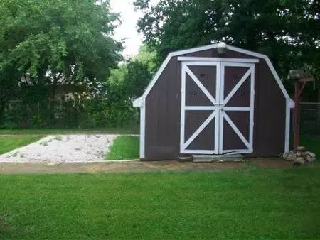 1475 E Locust, Canton, IL 61520 photo 30