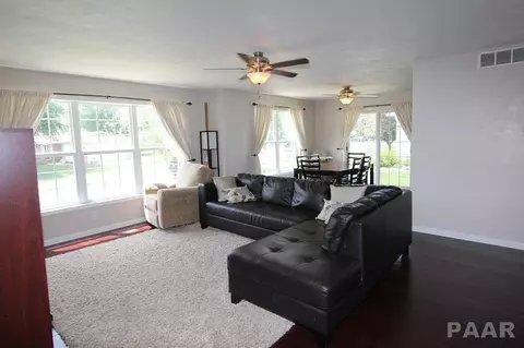 9605 W Lake Camelot Dr, Mapleton, IL 61547 photo 4