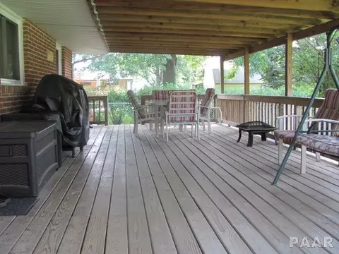 40 Edmar Dr, Canton, IL 61520 photo 4