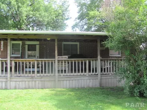 40 Edmar Dr, Canton, IL 61520 photo 3