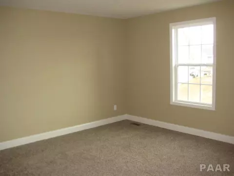 1000 Devonshire Rd, Washington, IL 61571 photo 21