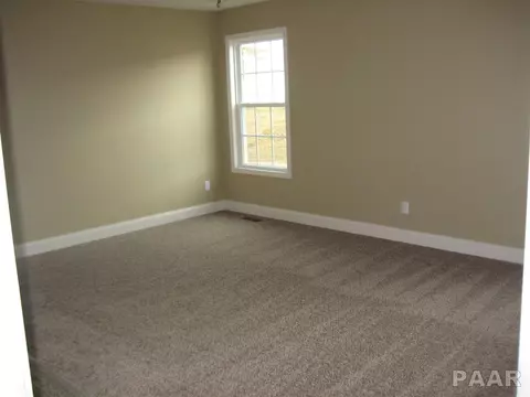 1000 Devonshire Rd, Washington, IL 61571 photo 12