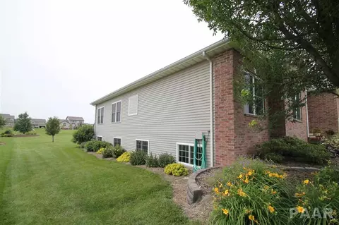 504 Windsor Dr, Germantown Hills, IL 61548 photo 27