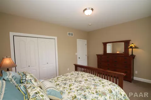 504 Windsor Dr, Germantown Hills, IL 61548 photo 25