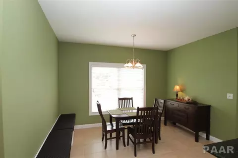 504 Windsor Dr, Germantown Hills, IL 61548 photo 13