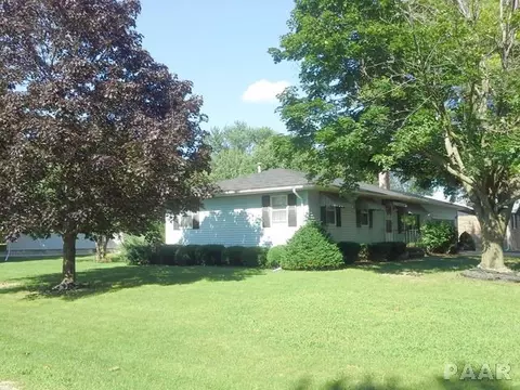 102 Elm, Cuba, IL 61427 photo 4