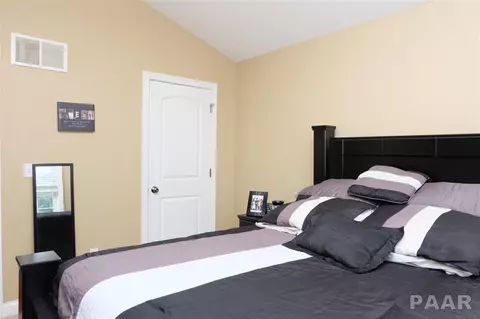 9325 W Lake Camelot Dr, Mapleton, IL 61547 photo 18