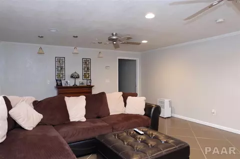 9325 W Lake Camelot Dr, Mapleton, IL 61547 photo 24