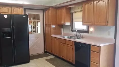 649 E Harrison, Cuba, IL 61427 photo 7
