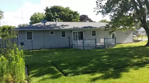649 E Harrison, Cuba, IL 61427 photo 3