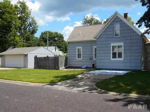 1201 Henrietta St, Pekin, IL 61554 photo 27