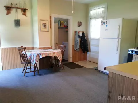 1201 Henrietta St, Pekin, IL 61554 photo 29