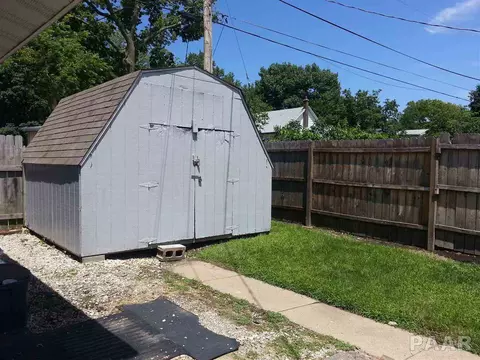 1201 Henrietta St, Pekin, IL 61554 photo 22