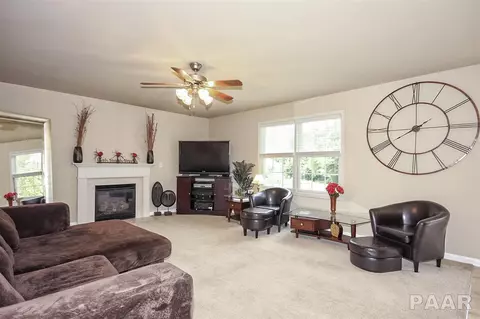 5625 W Brookmere St, Edwards, IL 61528 photo 11