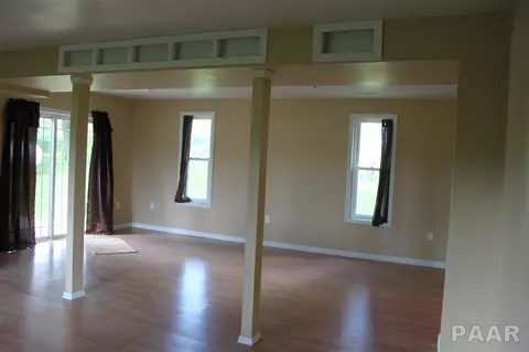 13404 N Route 40, Dunlap, IL 61525 photo 10