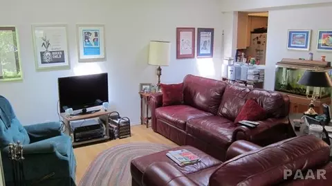 408 E Pearson, Eureka, IL 61530 photo 7
