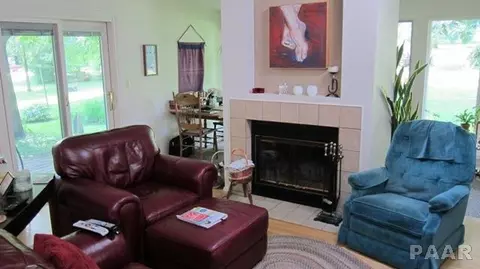 408 E Pearson, Eureka, IL 61530 photo 8