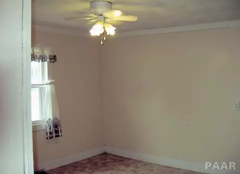 603 E Pne, Canton, IL 61520 photo 22