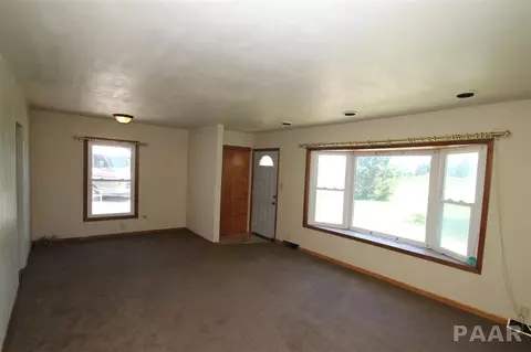 10217 N Trigger Rd, Dunlap, IL 61525 photo 2