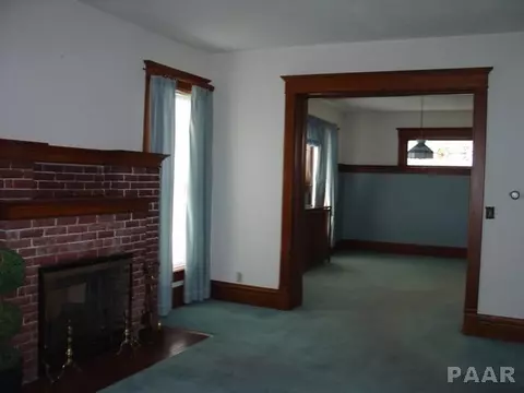 317 E Leo, Eureka, IL 61530 photo 8
