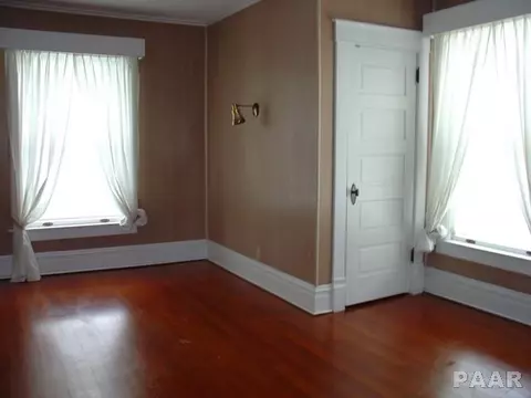 317 E Leo, Eureka, IL 61530 photo 21