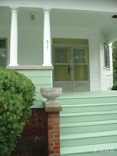 317 E Leo, Eureka, IL 61530 photo 2
